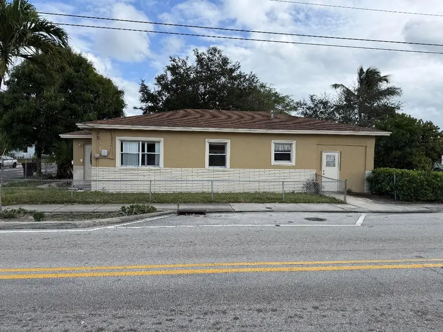 926 14th Street, West Palm Beach, FL 33401 - #2