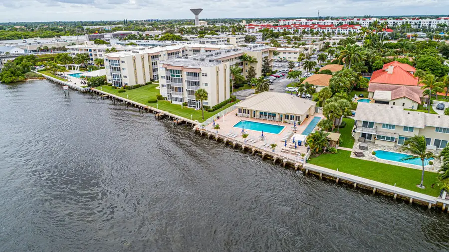 646 Snug Harbor Drive #H301, Boynton Beach, FL 33435 - #3