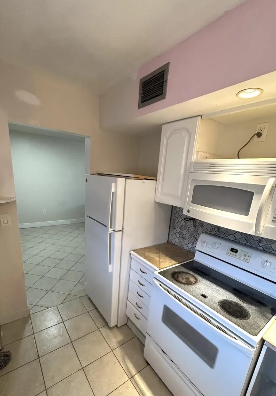 506 Davis Road #66, Palm Springs, FL 33461 - #3