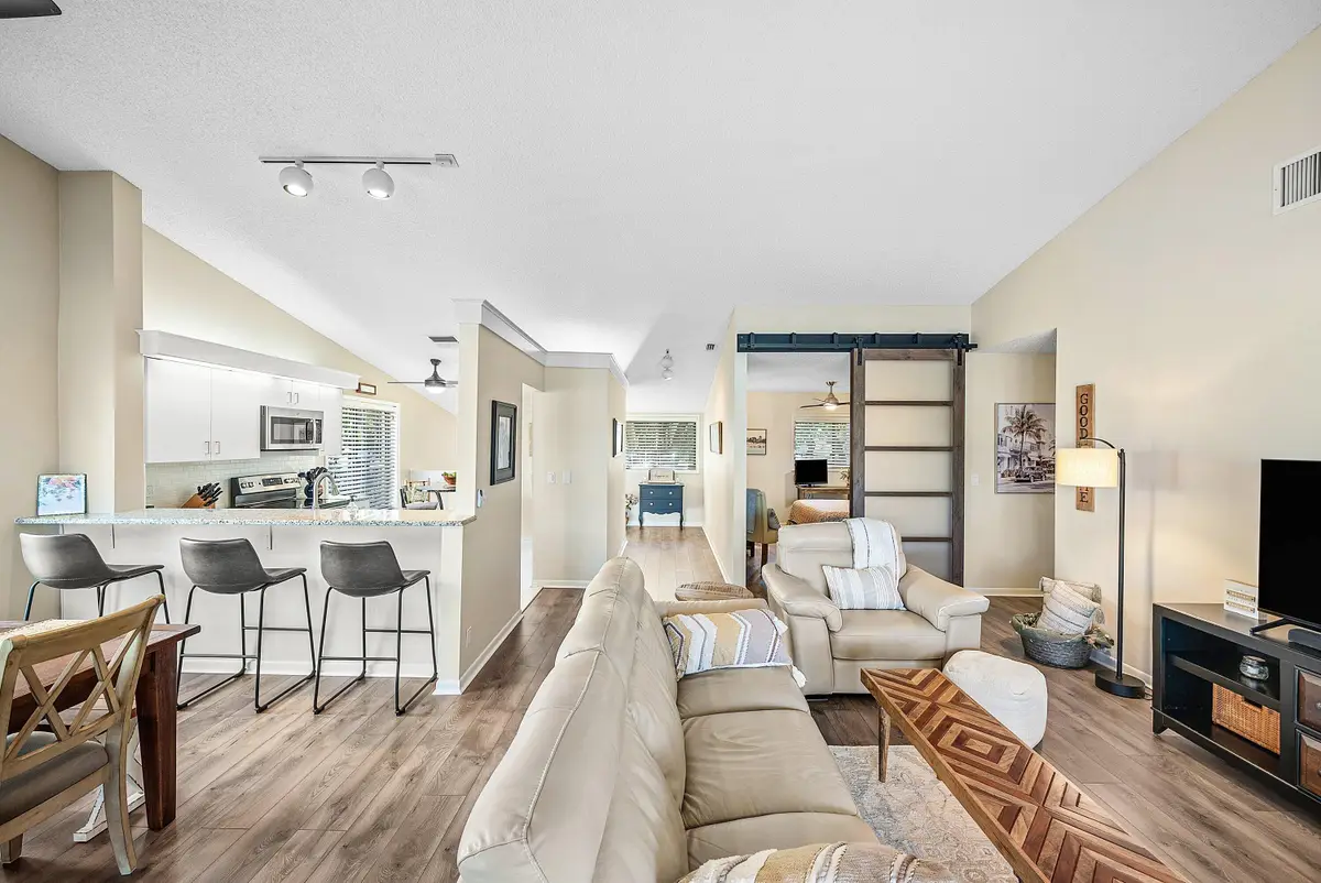 10423 S Circle Lake Drive #202, Boynton Beach, FL 33437 - #1