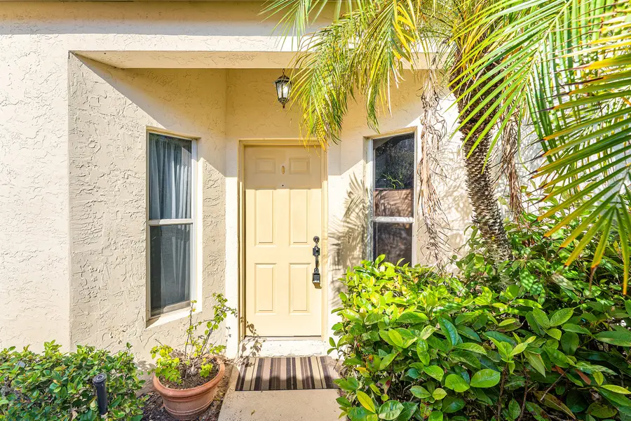 2100 Bonisle Circle, Riviera Beach, FL 33418 - #2