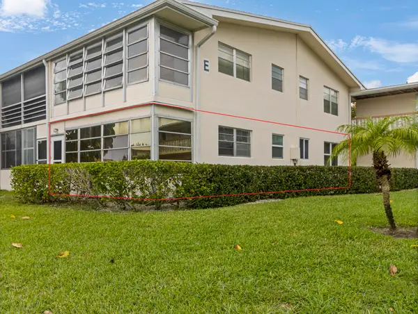 113 Andover E #113, West Palm Beach, FL 33417