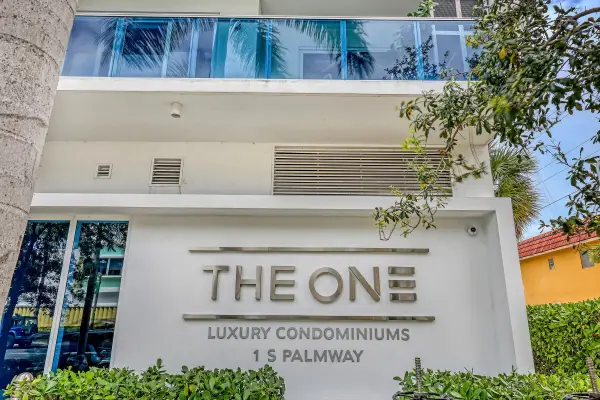 1 S Palmway #204, Lake Worth Beach, FL 33460