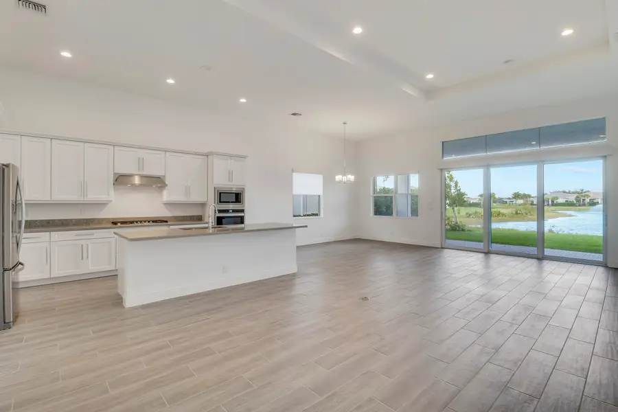 9998 N Regency Way, Palm Beach Gardens, FL 33412 - #3