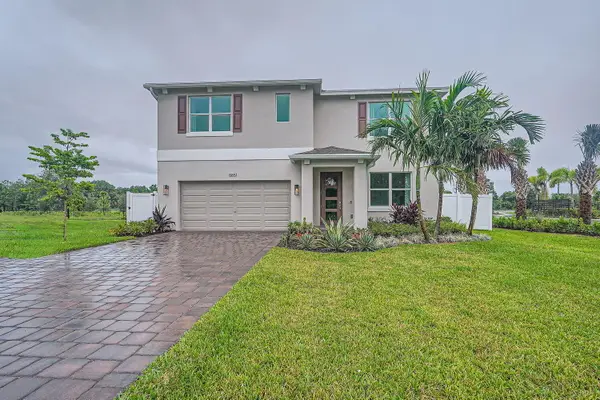 8851 SW Kanner Oaks Drive, Stuart, FL 34997
