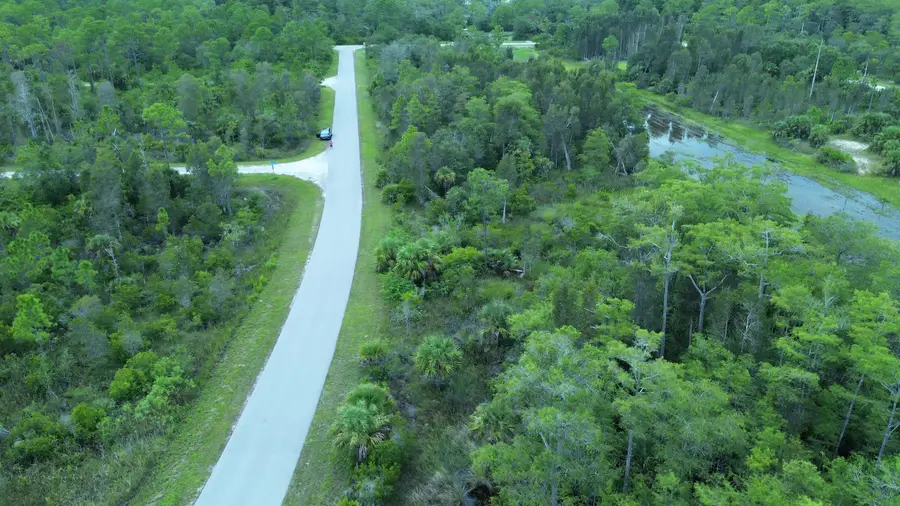 482 Westchester Drive, Lehigh Acres, FL 33972 - #2