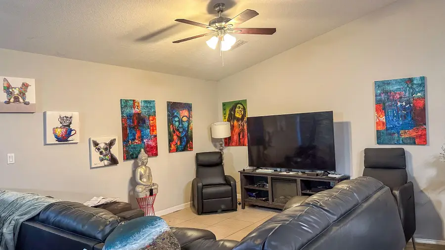 2325 SE Calcutta Circle, Port Saint Lucie, FL 34952 - #2