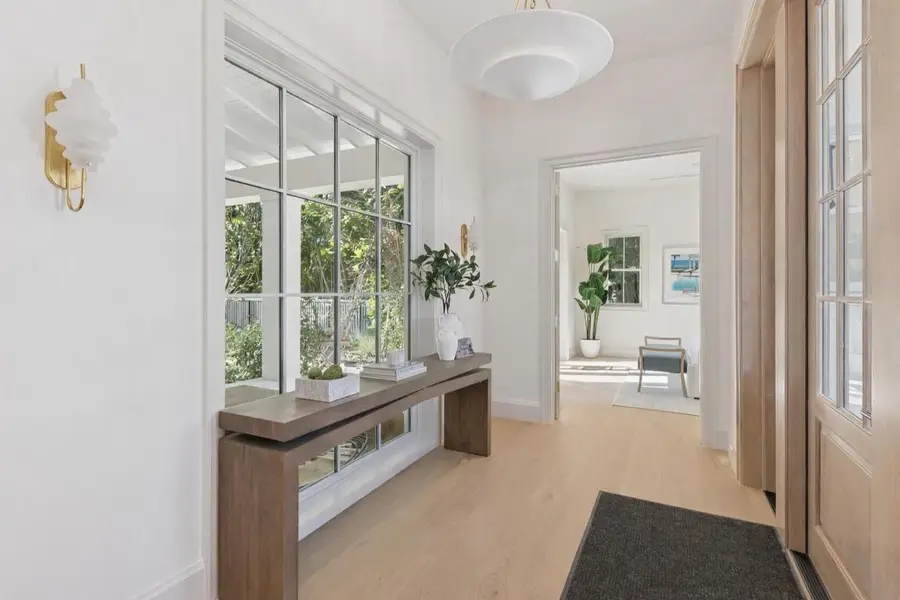 232 La Puerta Way, Palm Beach, FL 33480 - #2