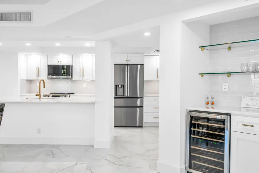 100 SE 5th Avenue #304, Boca Raton, FL 33432 - #3