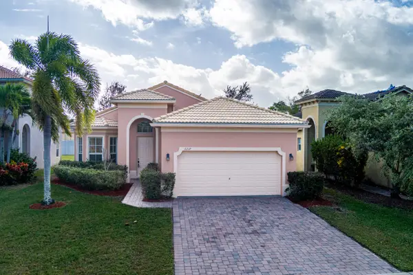 6217 Spring Lake Terrace, Fort Pierce, FL 34951