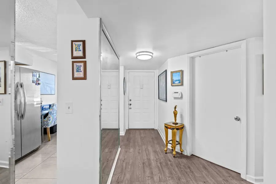 3138 Via Poinciana #116, Lake Worth, FL 33467 - #3