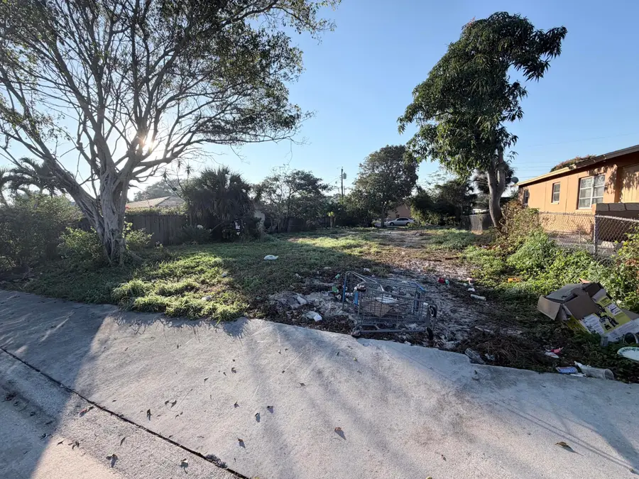 1149 W 34th Street, Riviera Beach, FL 33404 - #2