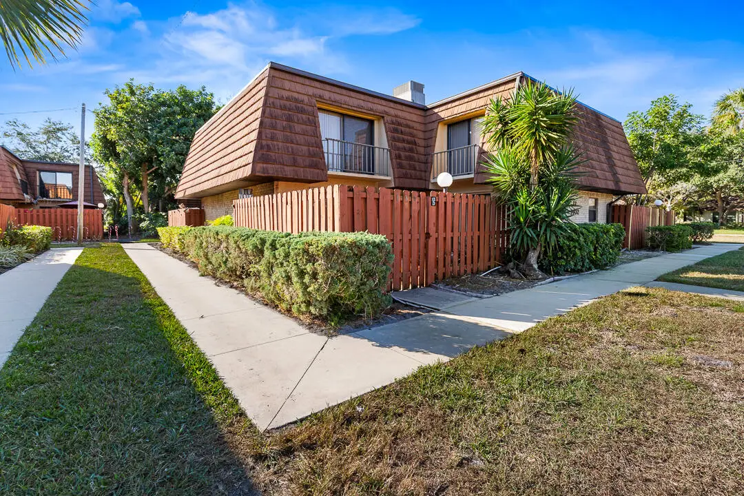 1402 Nebraska Avenue #13, Fort Pierce, FL 34950 - #1