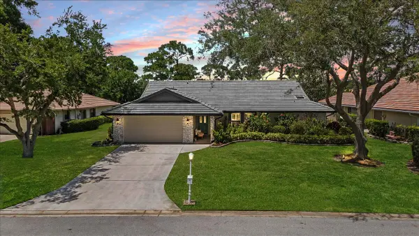 1345 SW Cedar Cove E, Port St Lucie, FL 34986