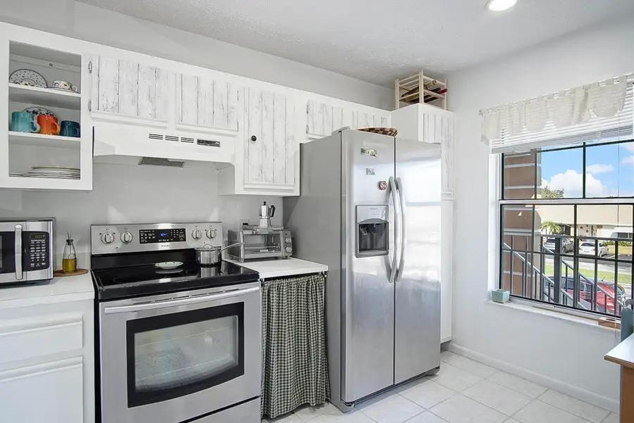 1203 S Lakes End Drive #E-2, Fort Pierce, FL 34982 - #3