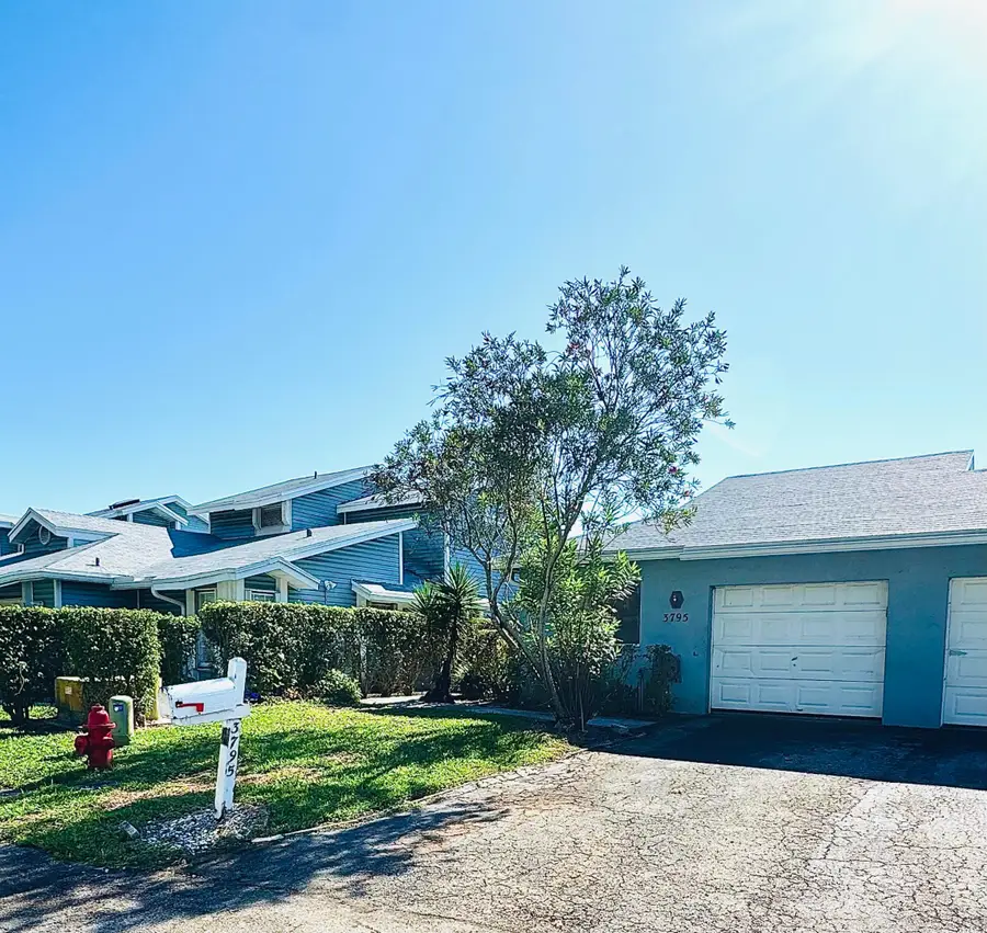 3795 Island Club Circle E #10, Lantana, FL 33462 - #2