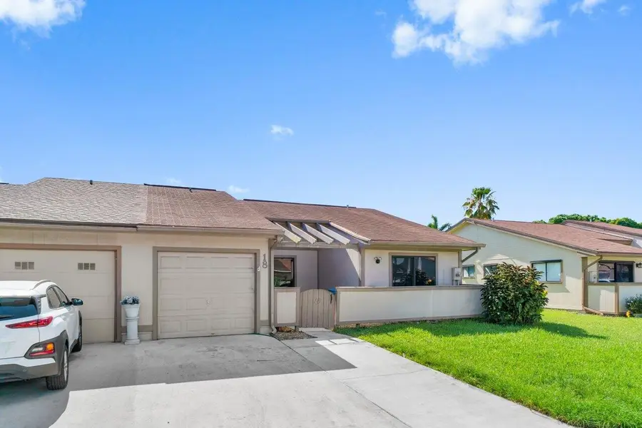 18 Winchmore Lane, Boynton Beach, FL 33426 - #2