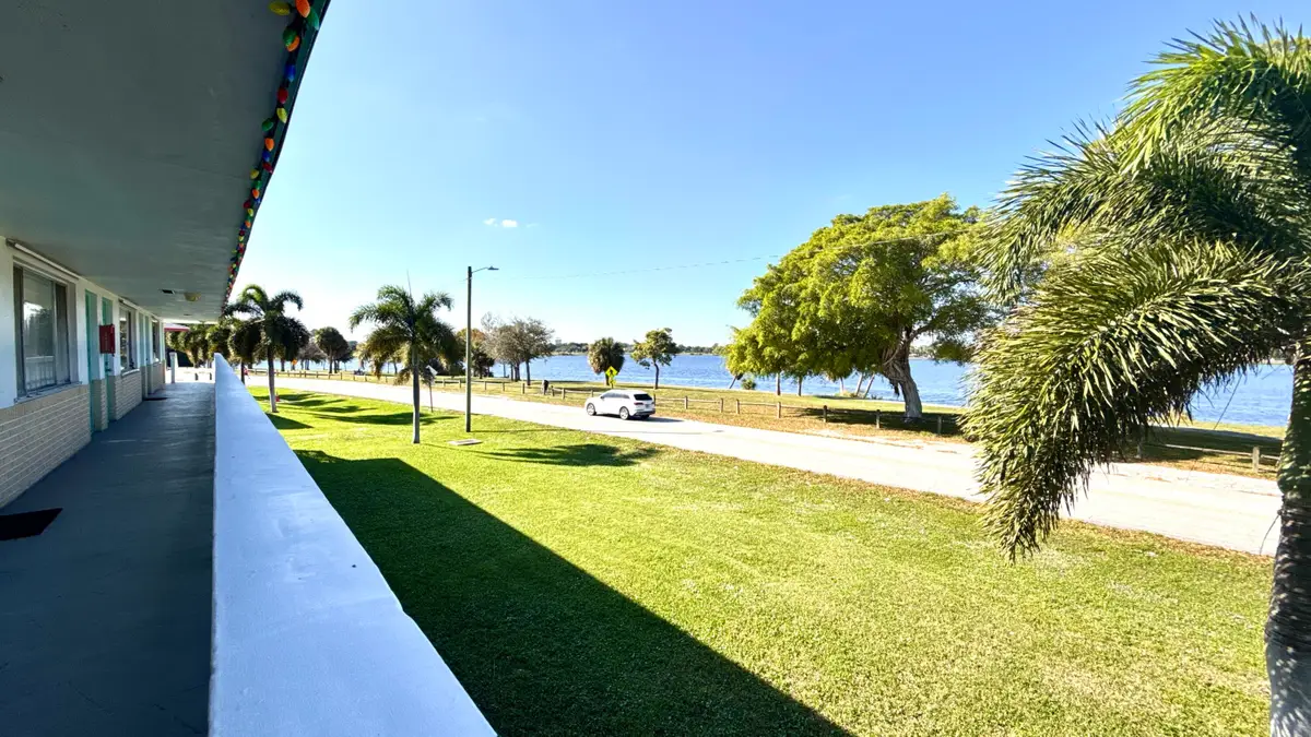 2102 Lake Osborne Drive #15, Lake Worth Beach, FL 33461 - #1