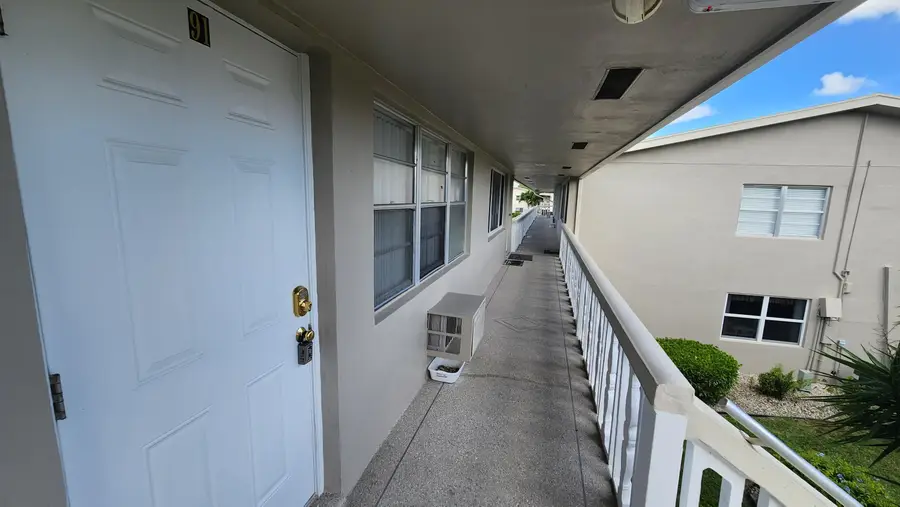 91 Coventry D, West Palm Beach, FL 33417 - #2