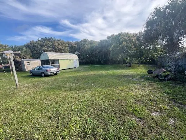 812 N 21st Street, Fort Pierce, FL 34950 - #3