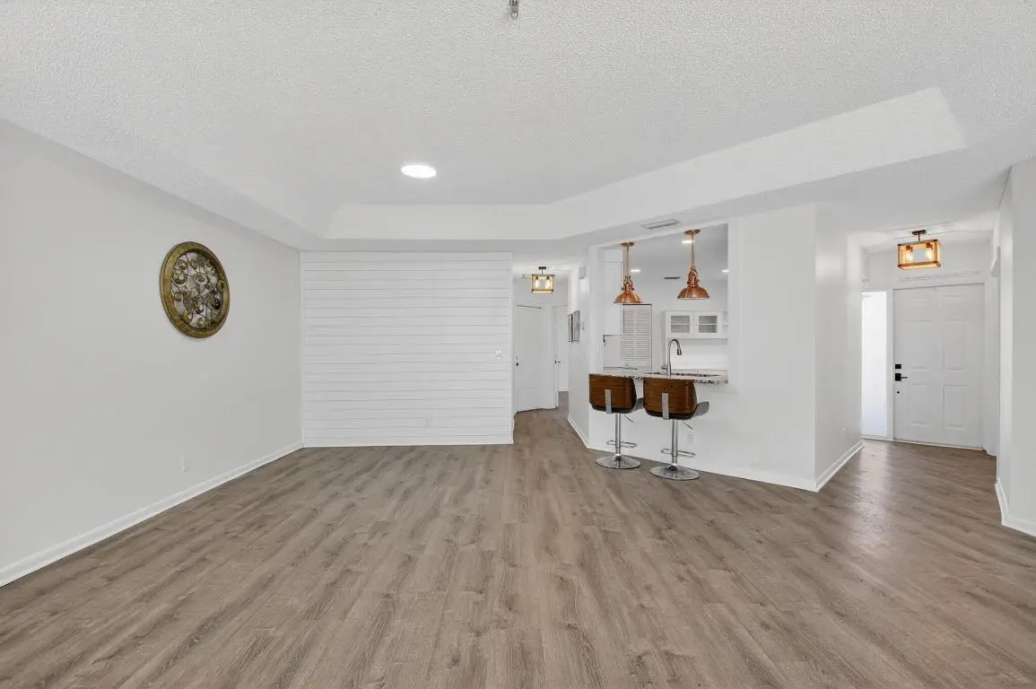 9074 Chatsworth Cascades, Boca Raton, FL 33434 - #1