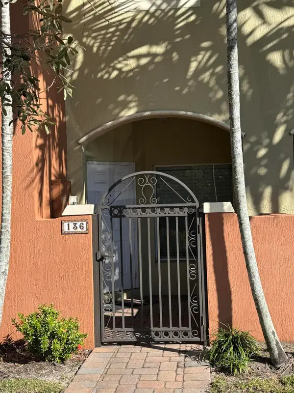 136 Monterey Bay Drive, Boynton Beach, FL 33426