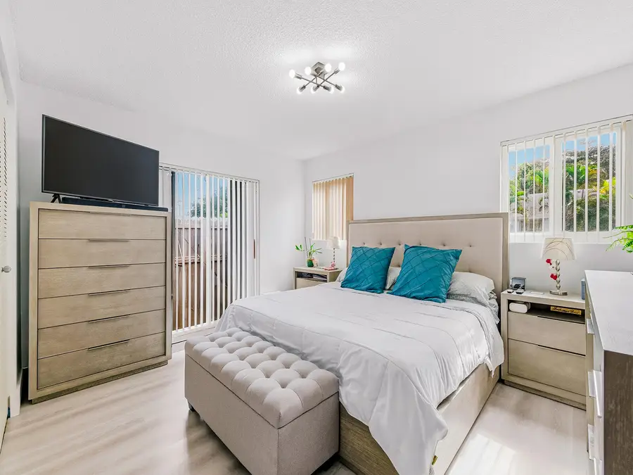 10381 SW 205th Terrace, Cutler Bay, FL 33189 - #2