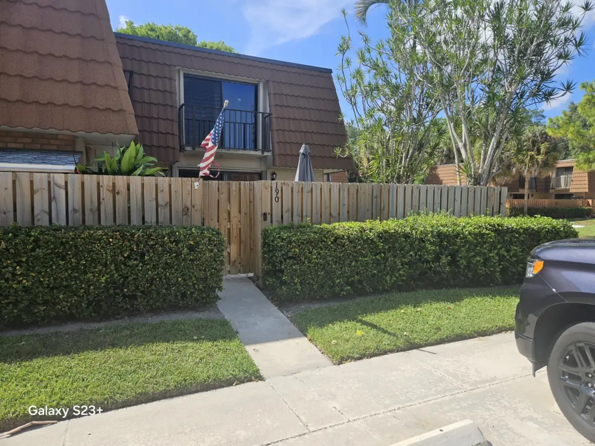 190 Charter Way, West Palm Beach, FL 33407 - #1