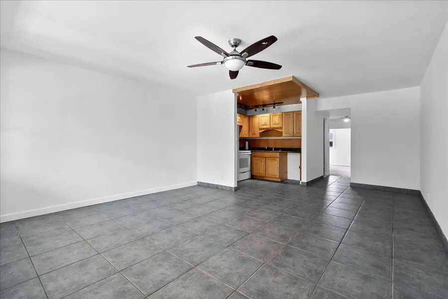 412 Sheffield Q, West Palm Beach, FL 33417 - #2