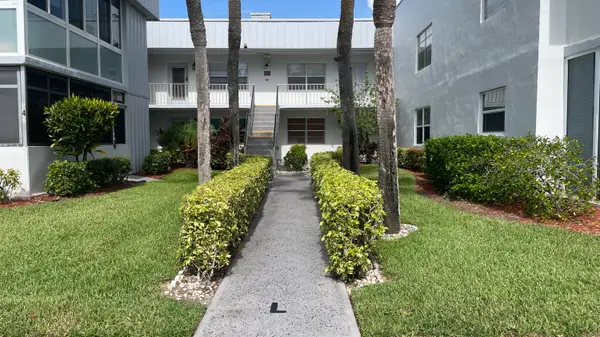 568 Burgundy L, Delray Beach, FL 33484