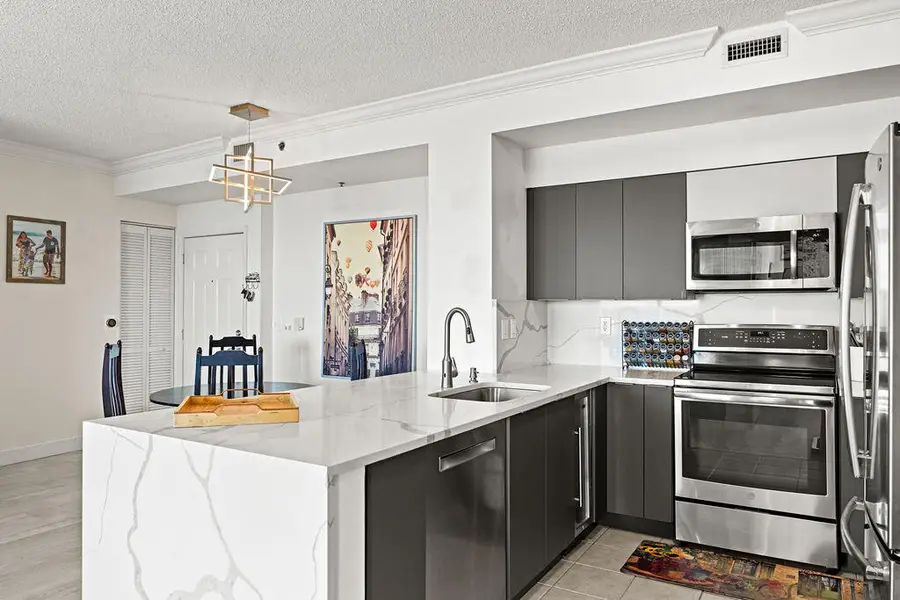 616 Clearwater Park Road #1110, West Palm Beach, FL 33401 - #3