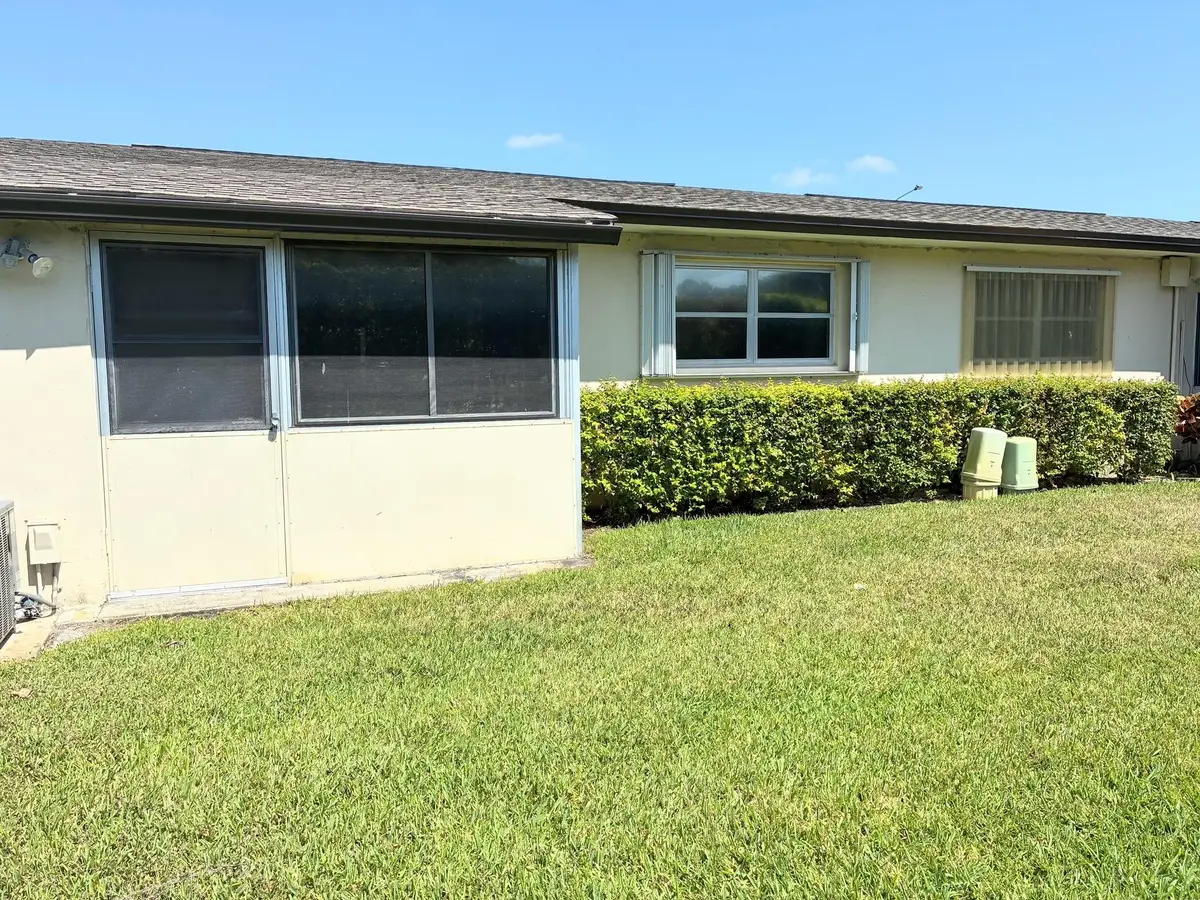 2911 Ashley Drive W #H, West Palm Beach, FL 33415 - #1