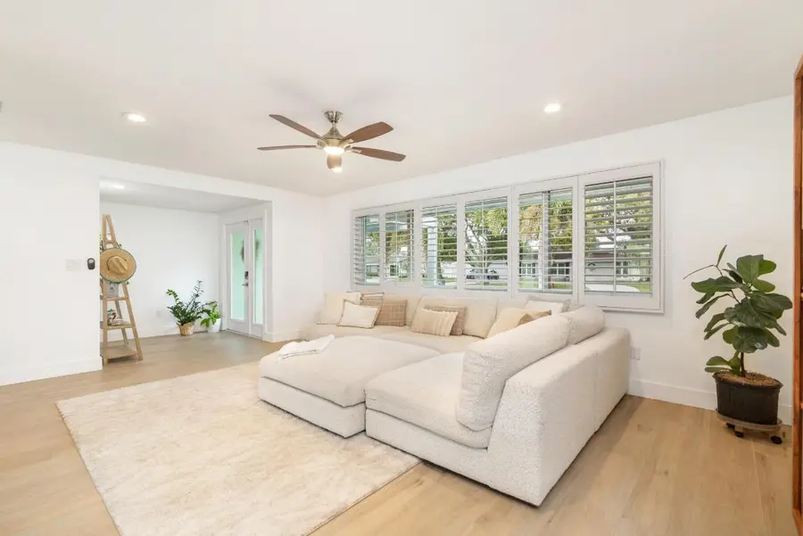 4244 Hyacinth Circle N, Palm Beach Gardens, FL 33410 - #3