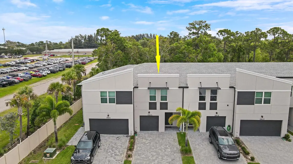 3903 SE Mentmore Lane, Stuart, FL 34997 - #1