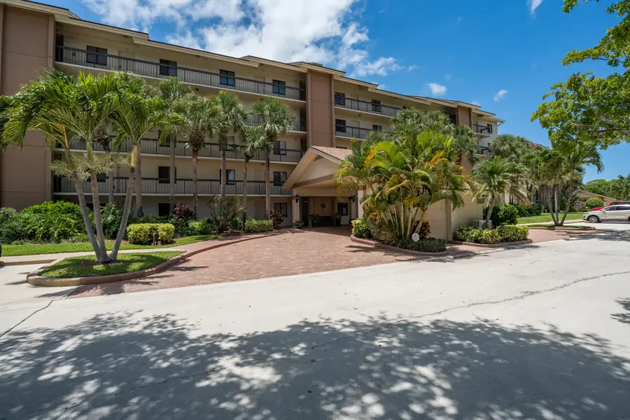 901 Seafarer Circle #306, Jupiter, FL 33477 - #3