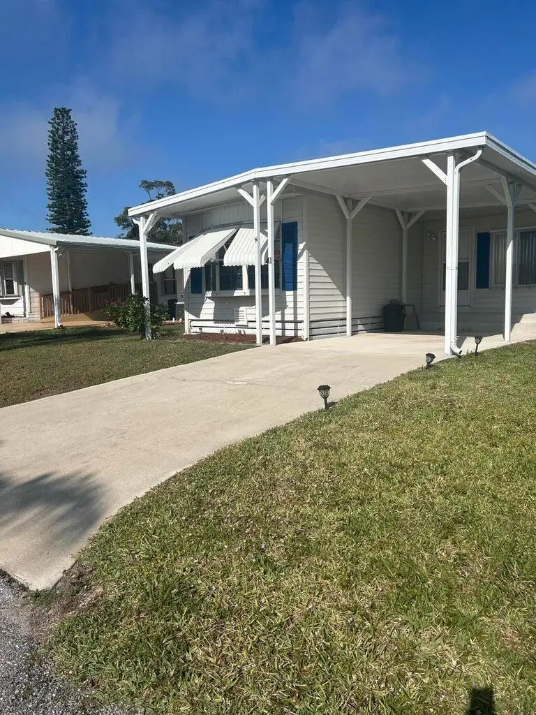 11 Del Sol, Port Saint Lucie, FL 34952 - #3