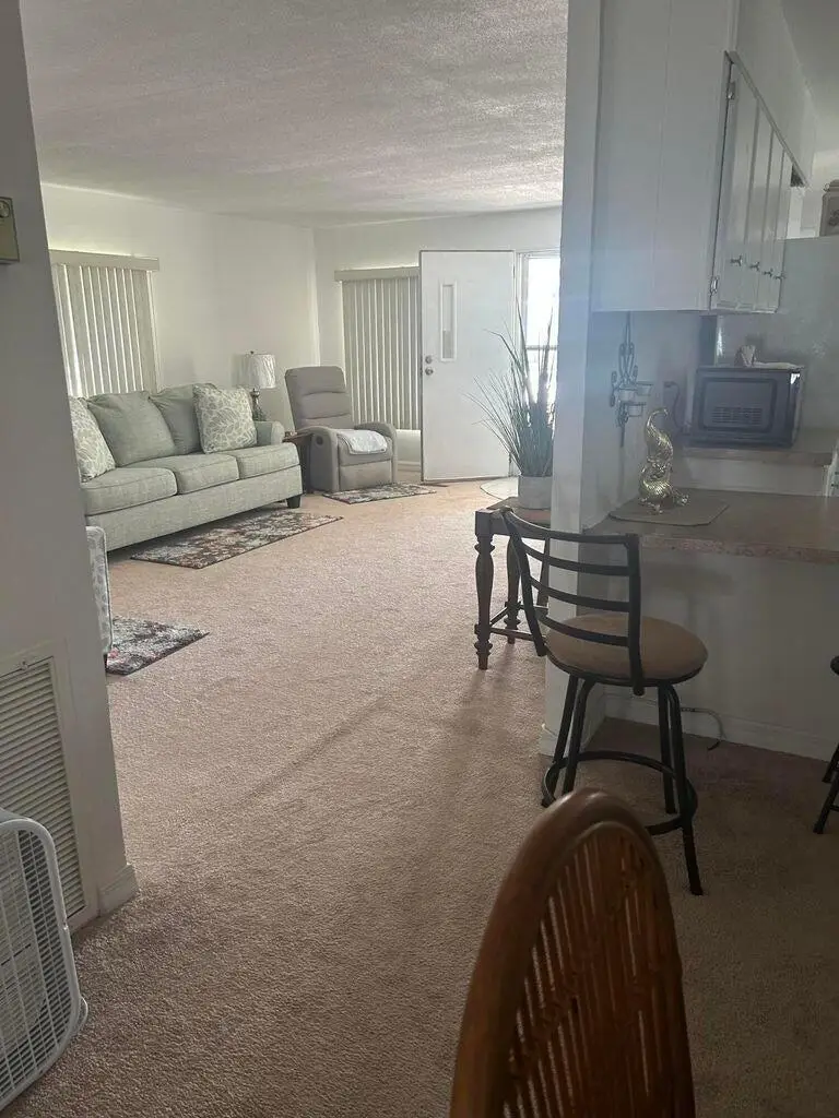 11 Del Sol, Port Saint Lucie, FL 34952 - #3