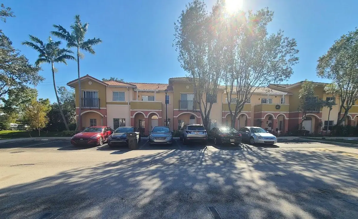 102 S Santa Catalina Circle, Pompano Beach, FL 33068 - #1