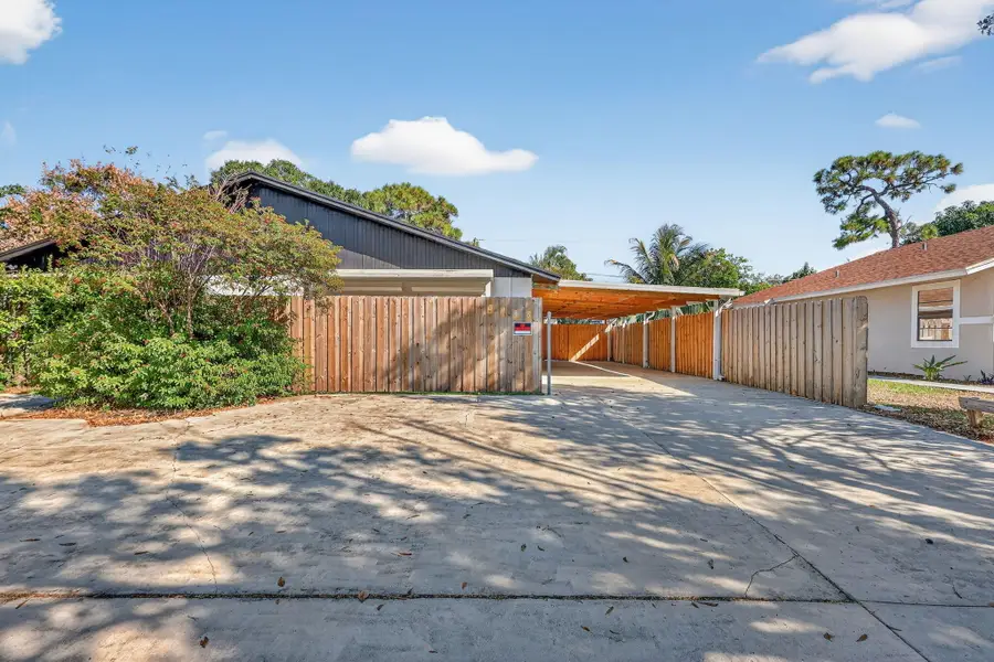 5785 SE Collins Avenue, Stuart, FL 34997 - #3