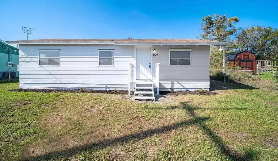 1520 Hunter Road, Okeechobee, FL 34974 - #2