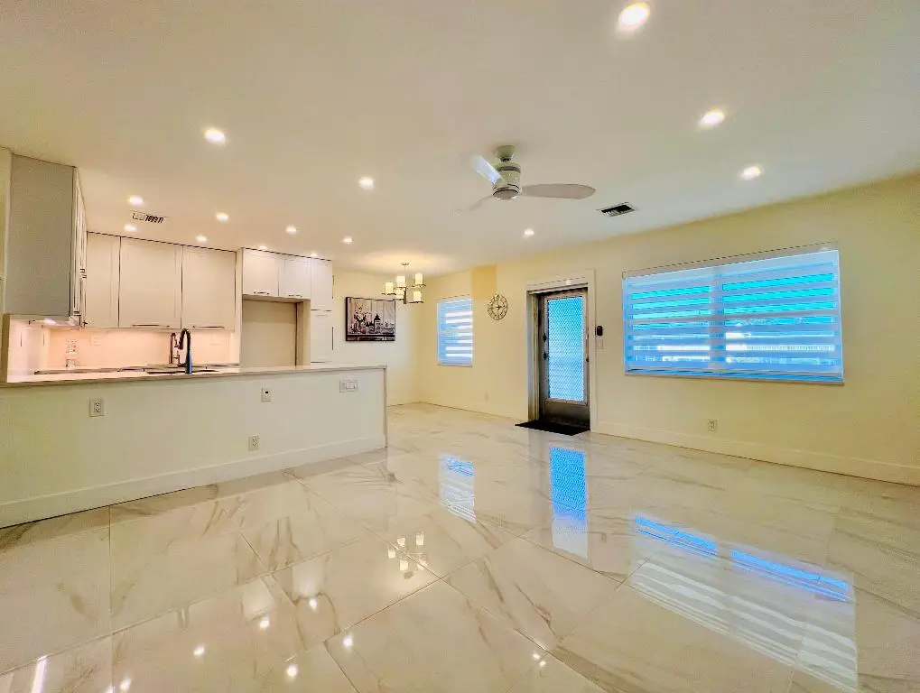 204 Bedford H, West Palm Beach, FL 33417 - #1