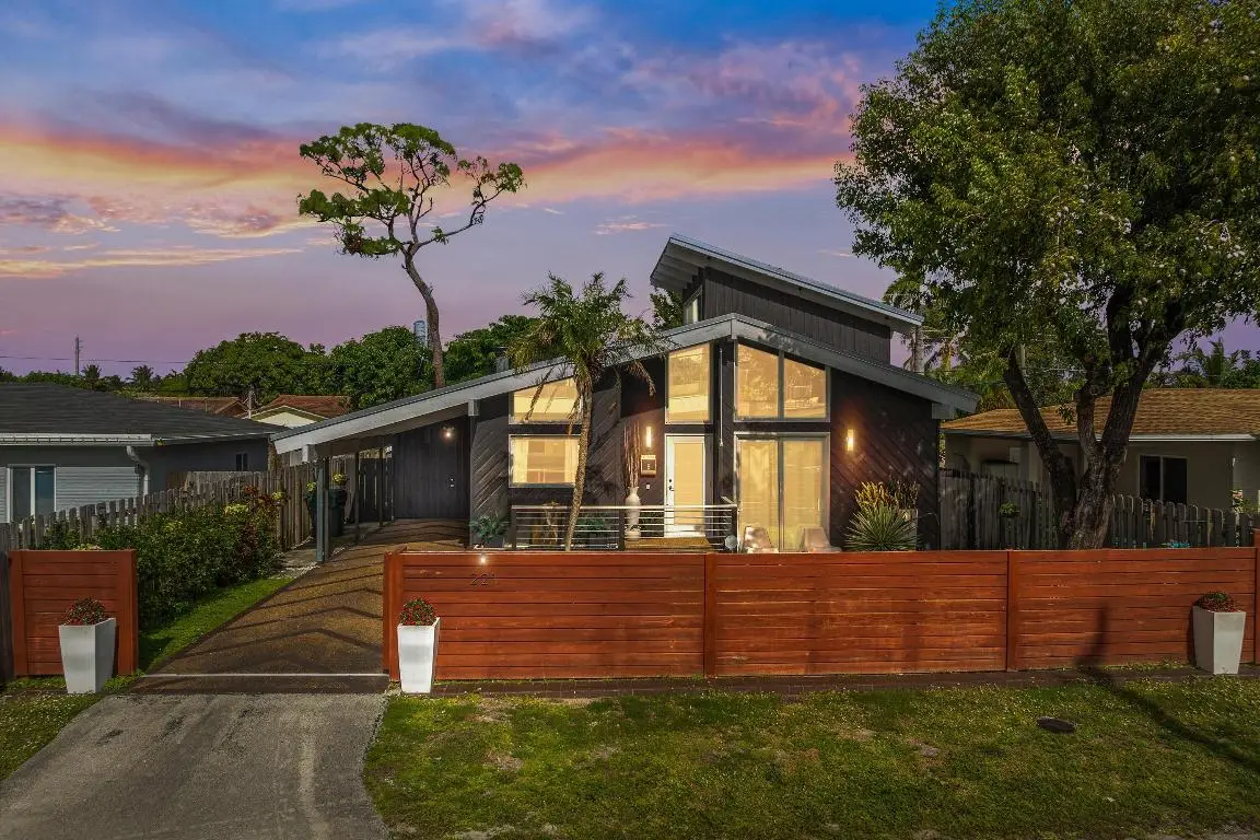 221 NW 45th Street, Oakland Park, FL 33309 - #1