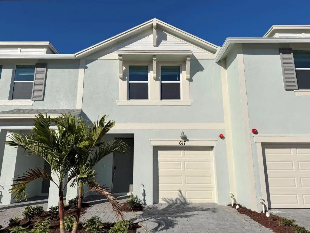 617 Salisbury Circle, Fort Pierce, FL 34982 - #1