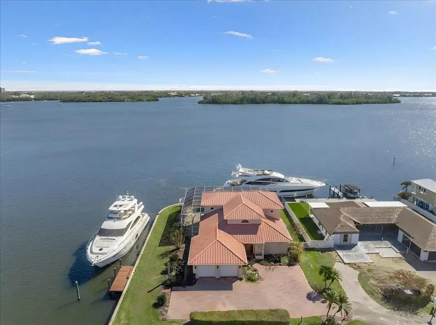 2 Seahorse Lane, Vero Beach, FL 32960 - #2