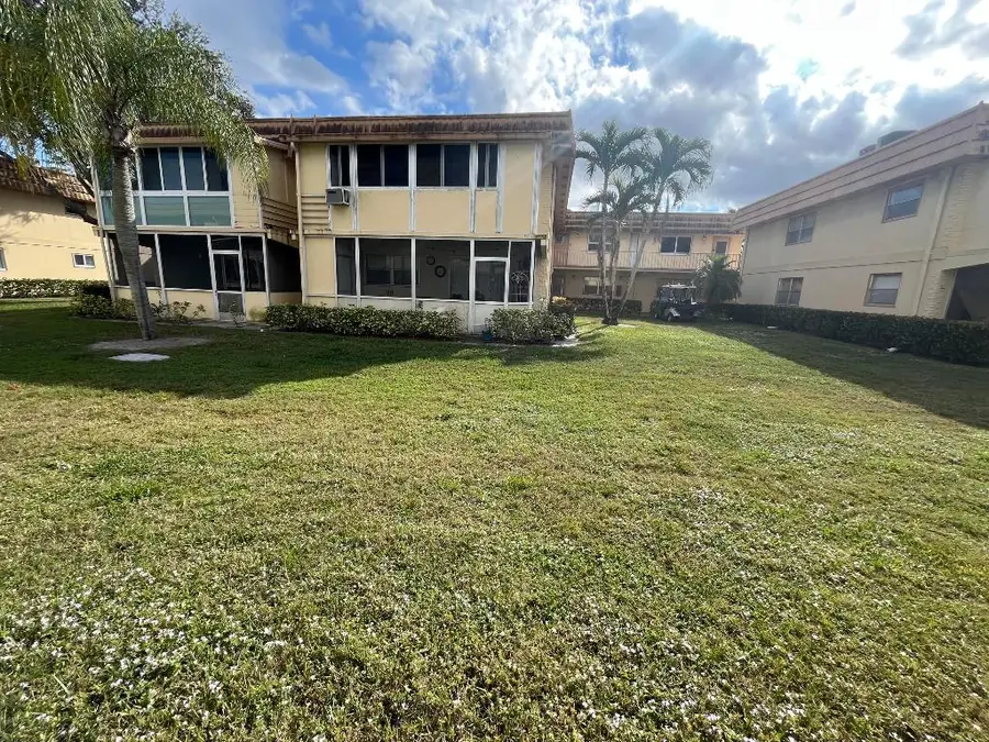 161 Saxony D, Delray Beach, FL 33446 - #2