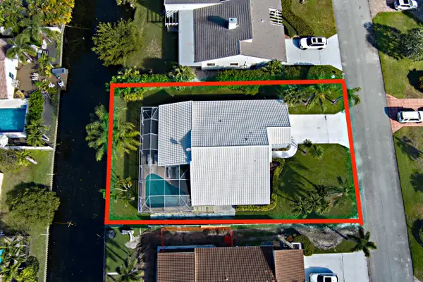7017 NW 3rd Avenue Se, Boca Raton, FL 33487