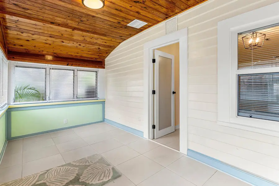 409 S M Street, Lake Worth Beach, FL 33460 - #3