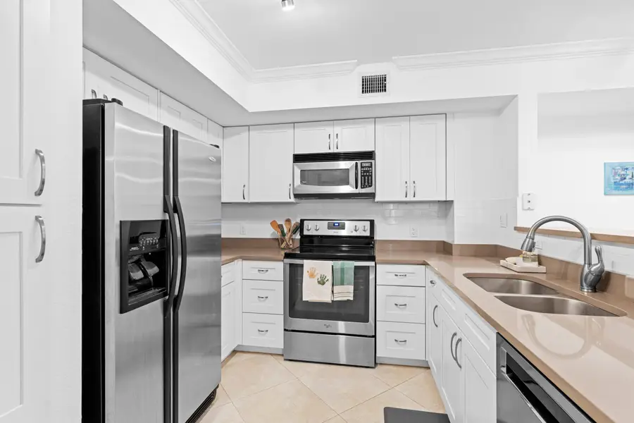 1801 N Flagler Drive #303, West Palm Beach, FL 33407 - #3