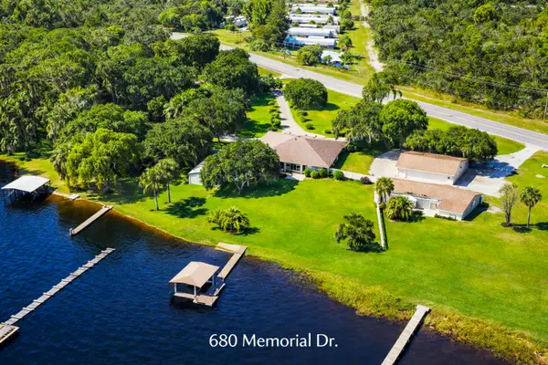680 Memorial Drive, Sebring, FL 33870