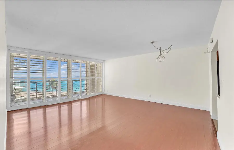 1057 Hillsboro Mile #411, Hillsboro Beach, FL 33062 - #2